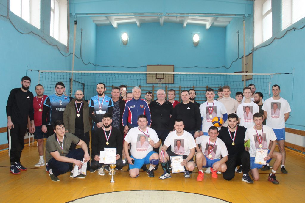 В Федоссевском сельском поселении состоялся рождественский турнир по волейболу среди мужских команд Заветинского района