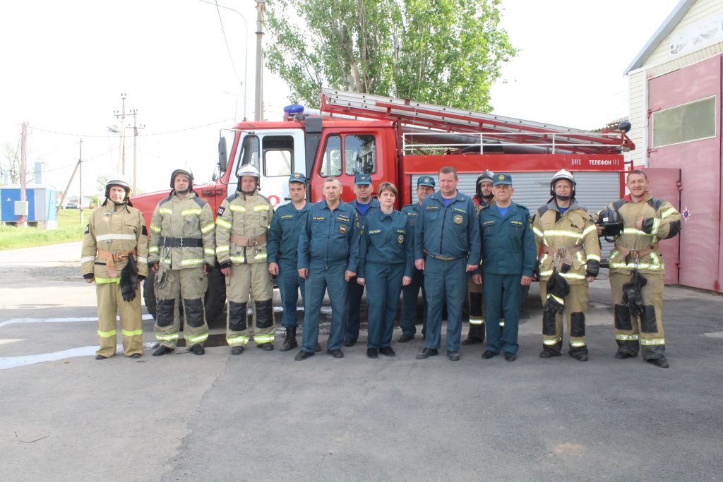 С.Н. Овчаренко: – Личным составом достигнуты определенные успехи в укреплении пожарной безопасности района