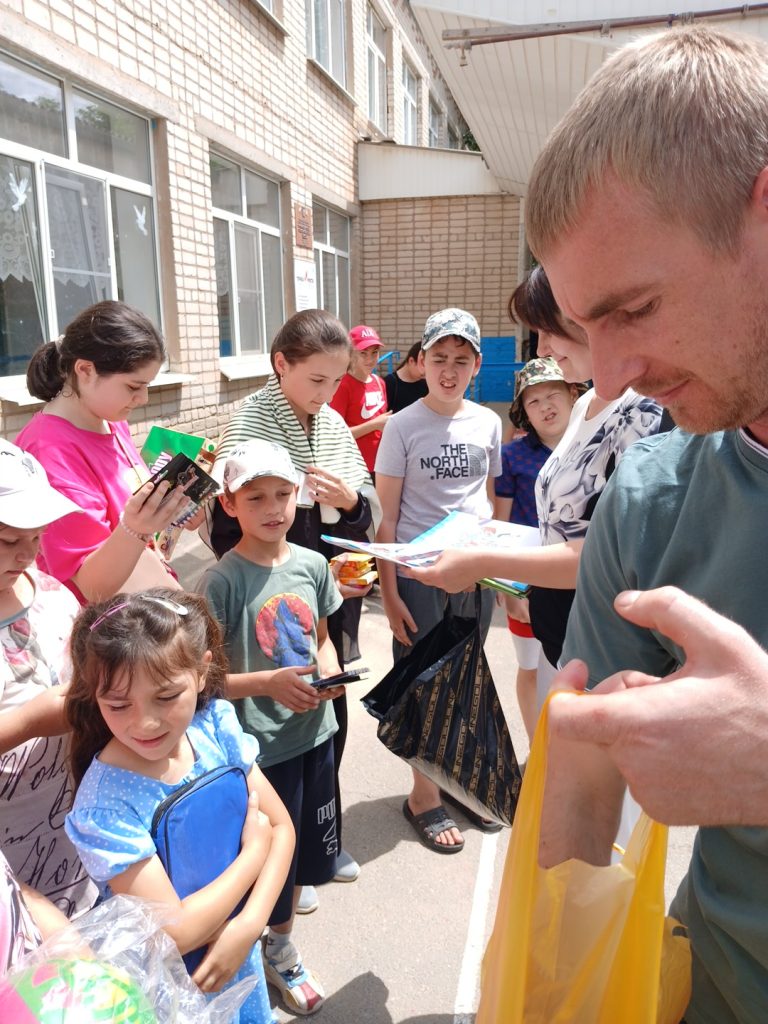 В Заветинском районе открыли 7 пришкольных лагерей с дневным пребыванием