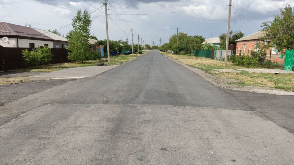 В Заветном проведен капитальный ремонт дорог по улицам Дорошкевича и Горького
