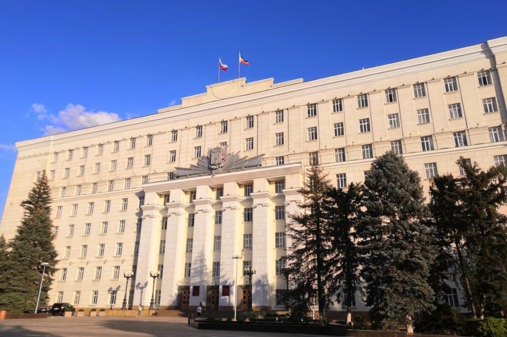 Рассмотрены материалы антикоррупционных проверок в отношении 29 лиц, замещающих муниципальные должности и должности глав местных администраций по контракту