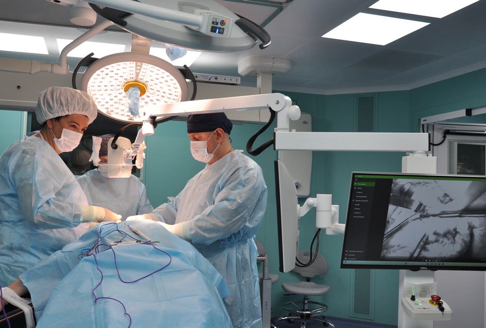 В Ростовском онкоцентре начали применять новую технологию при операциях на щитовидной железе