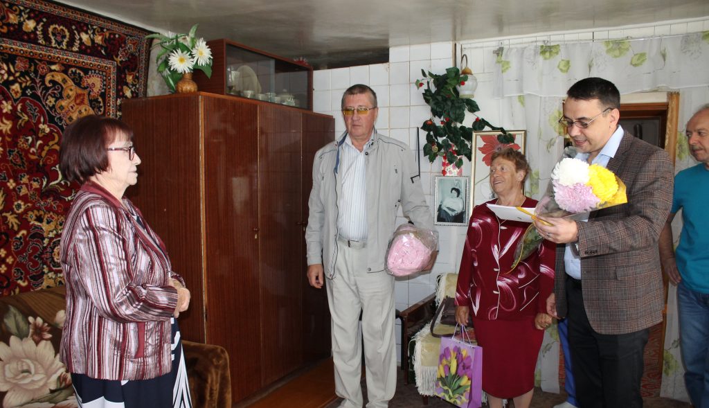 Жительница Заветного В.Г. Жилина отмечает свой 90-летний юбилей