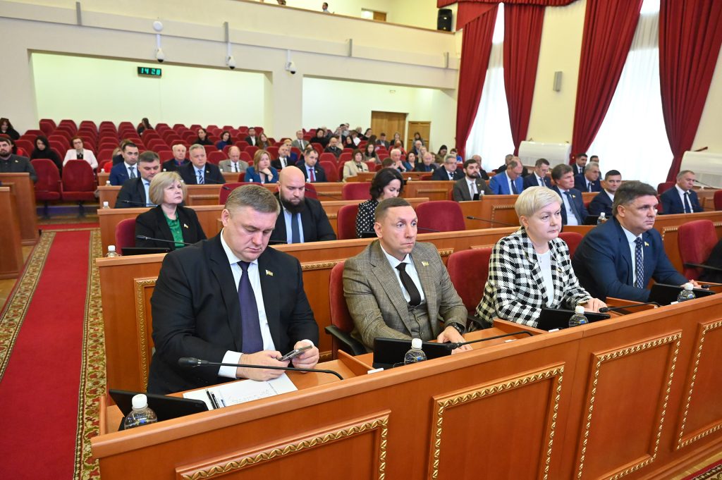 Донские депутаты проанализируют практику определения выкупной цены ветхого жилья