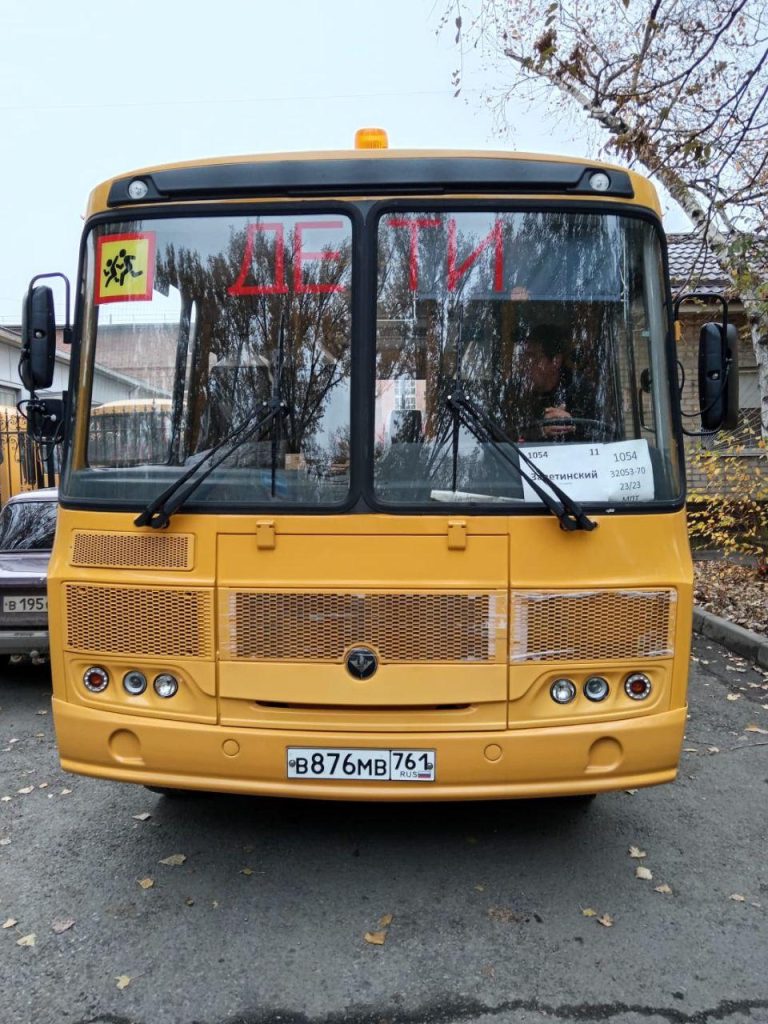 В 4 школах района организован подвоз школьников из малых хуторов к месту обучения и обратно