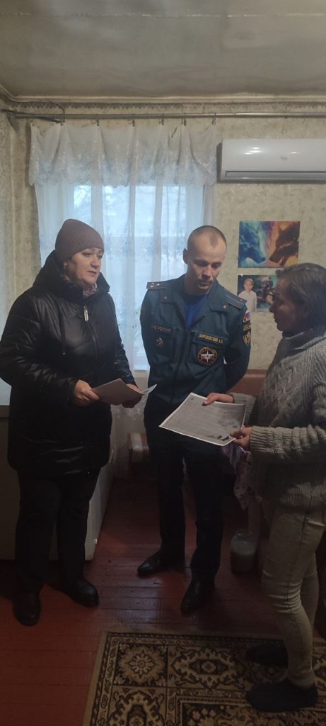 В Никольском сельском поселении проведена профилактическая работа с населением по обеспечению пожарной безопасности