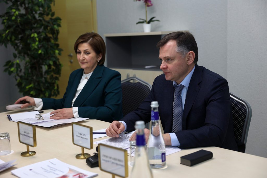 Слюсарь сообщил о планах развития производства мяса индейки в Ростовской области