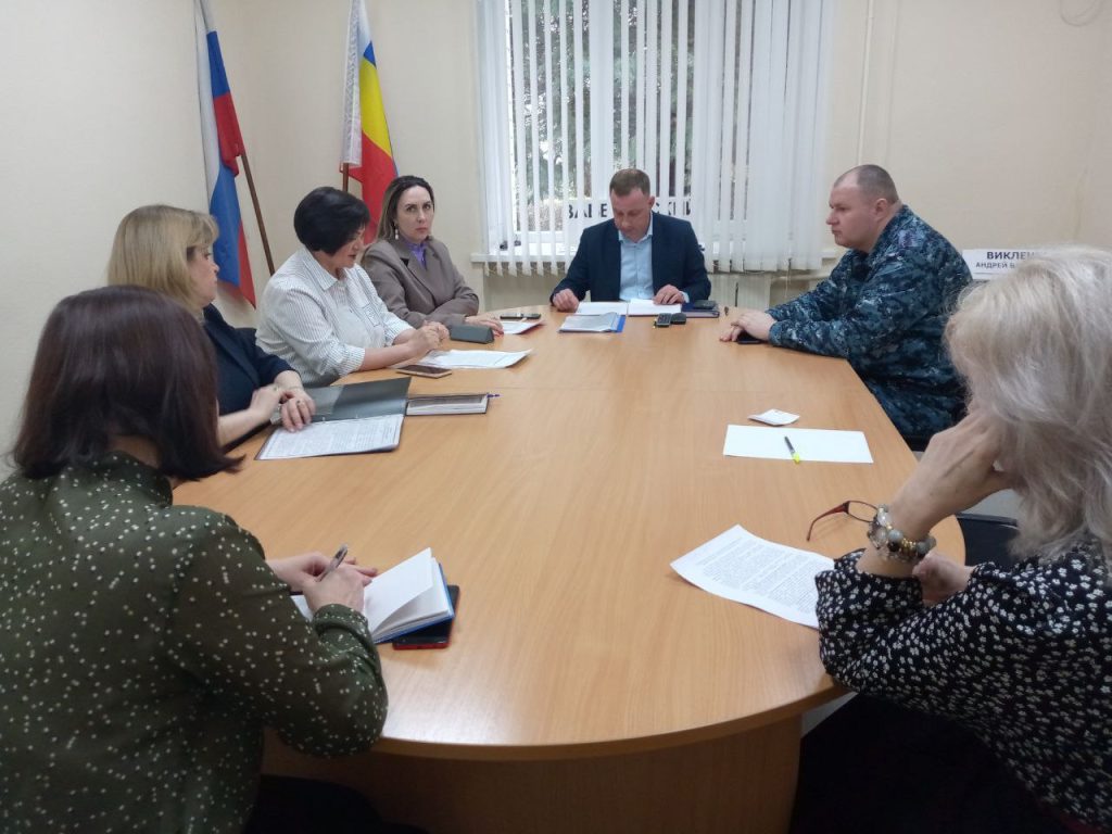 Проведено заседание Совета по профилактике социального сиротства