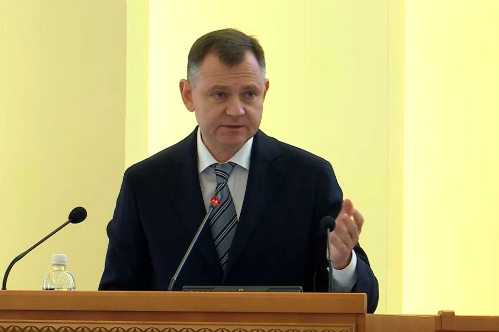 Слюсарь заявил, что число соцконтратков на Дону увеличится в полтора раза