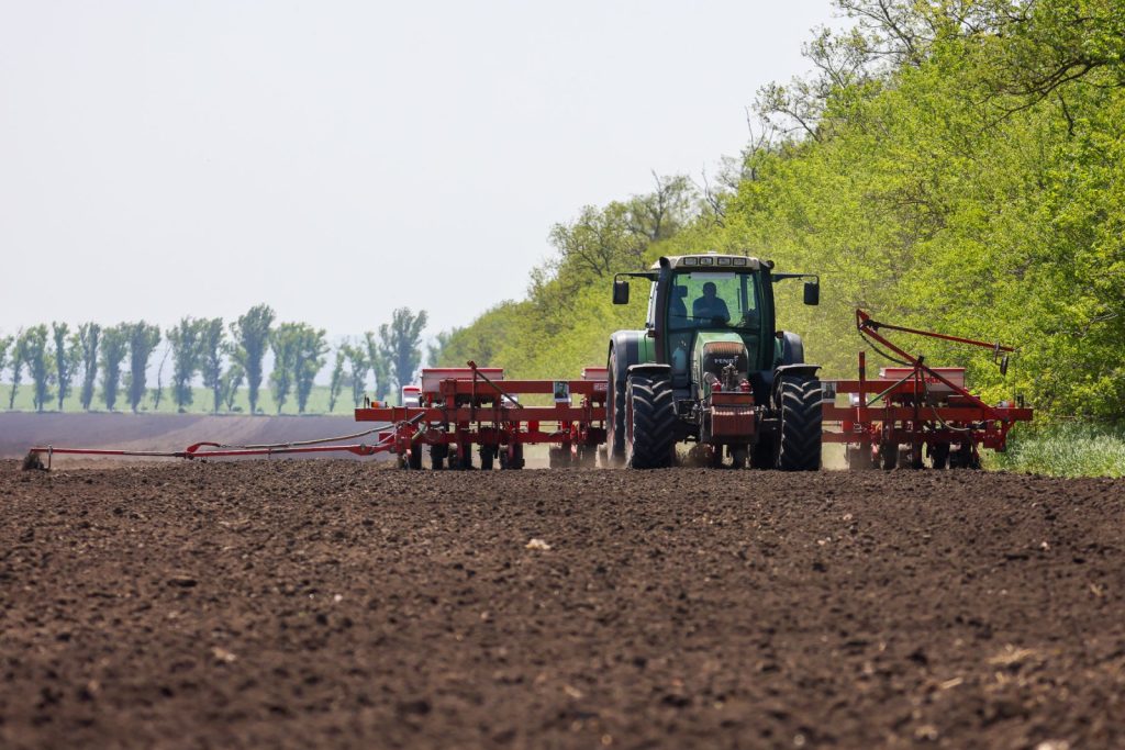 Аграрии Ростовской области преодолели «экватор» посевной