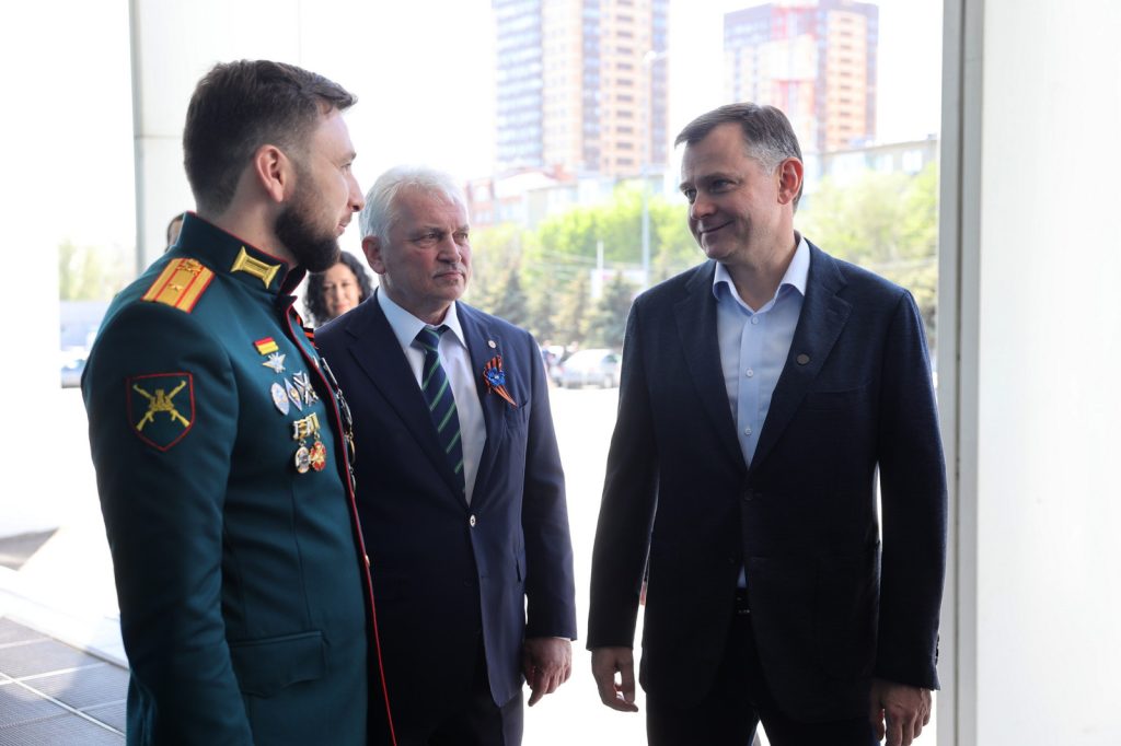 Более тысячи заявлений подали участники СВО в кадровую программу «Герои Дона»