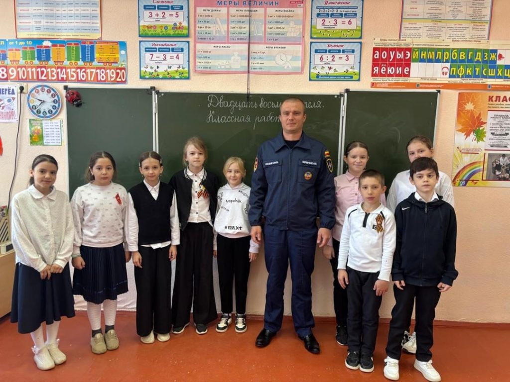 Для ребят из Комсомольской школы проведена ярмарка профессий