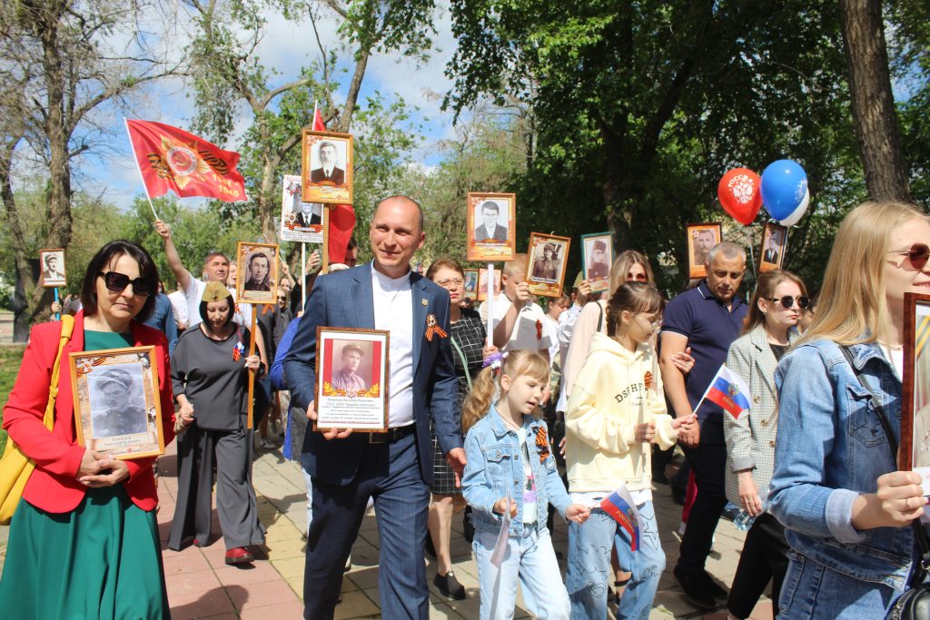 Жители и гости с. Заветного отметили 80-летие Великой Победы