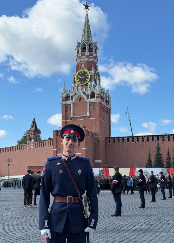 Егор Хомутов принял участие в Параде Победы на Красной площади в Москве