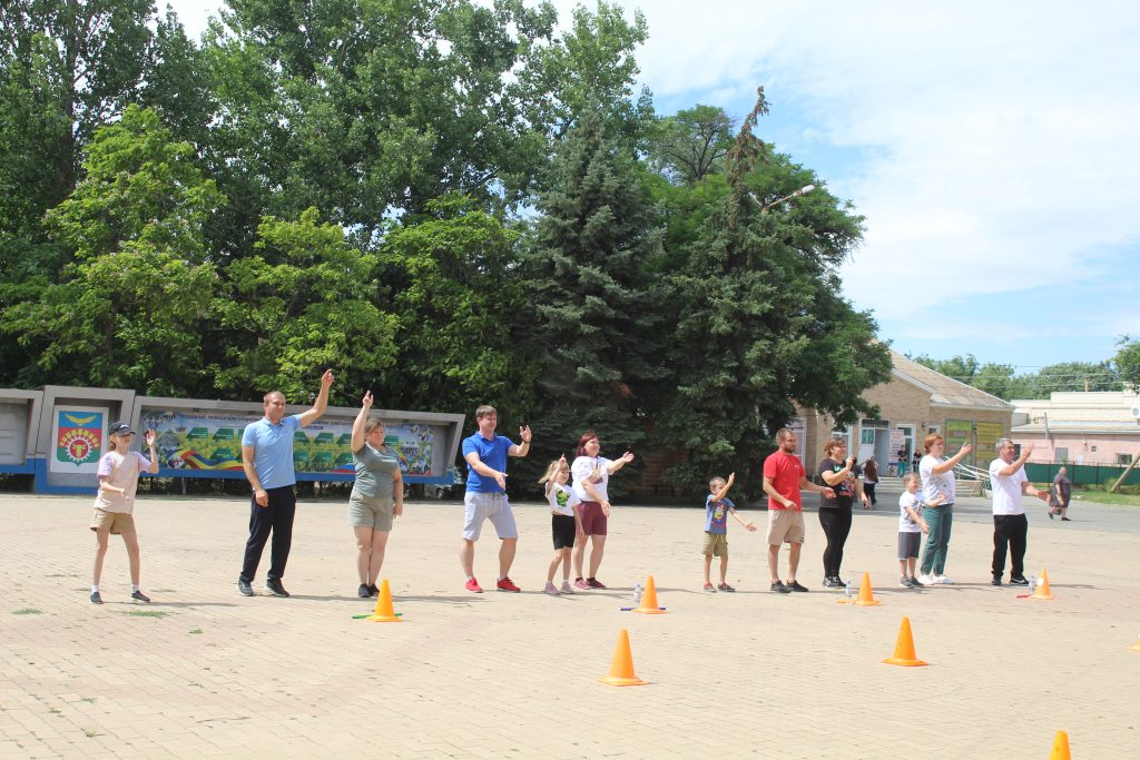 В рамках празднования Дня молодежи в Заветном прошли праздничные мероприятия
