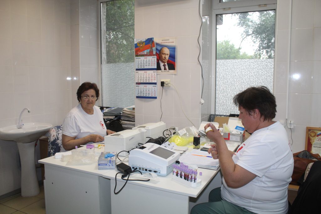 На прошлой неделе «медицинский поезд» побывал в Заветинском районе