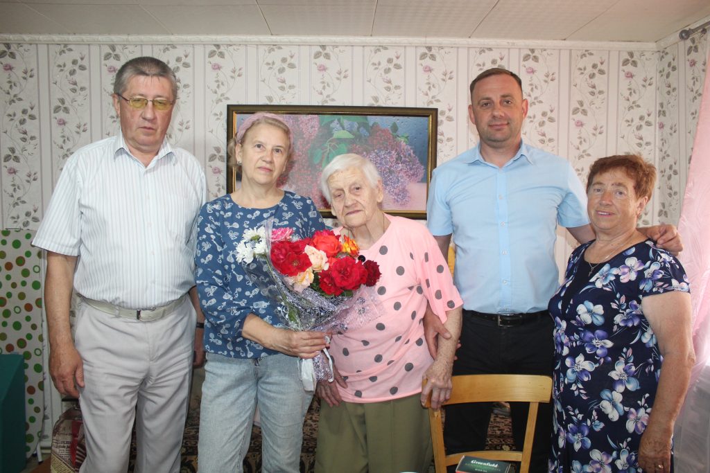 Жительница с. Заветного Юлия Алексеевна Кукса 1 июля отметила 90-летний юбилей