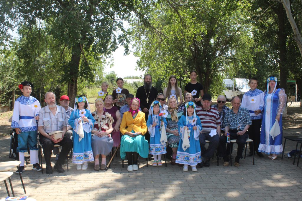 Любовью, верою согреты