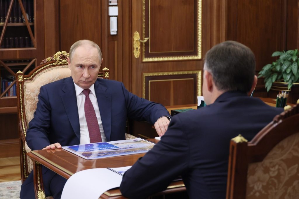 Владимир Путин поддержал введение дополнительных мер поддержки аграриев Дона