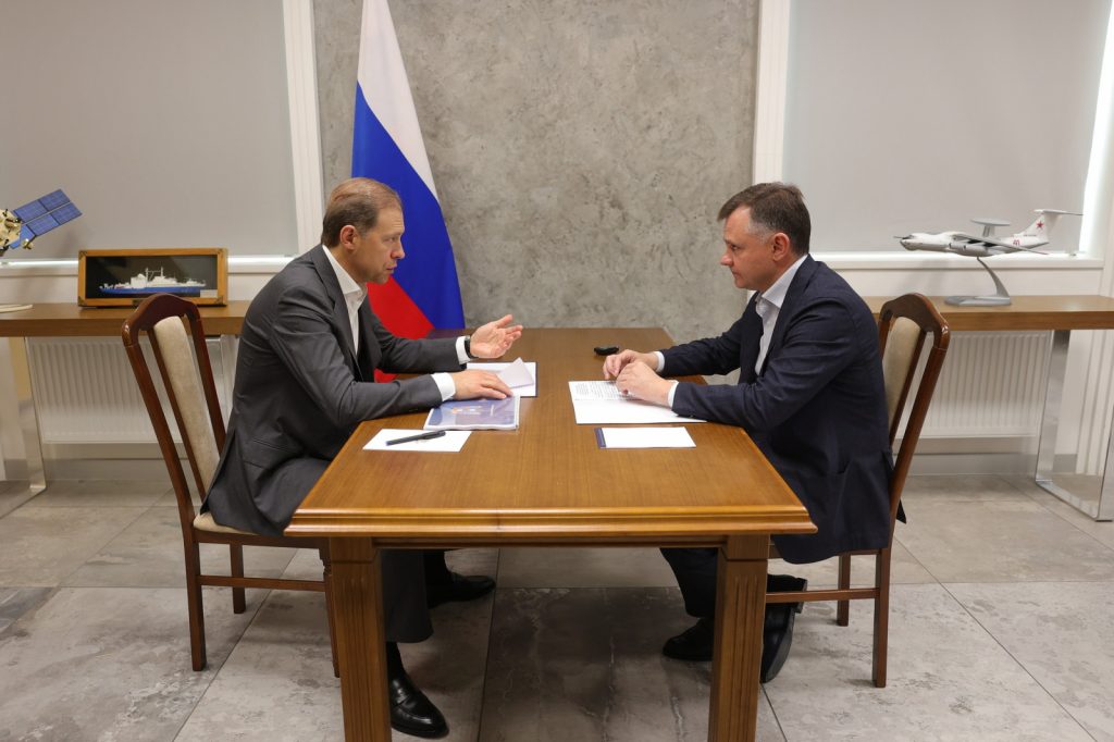 Денис Мантуров: Правительство России поддержит проекты развития донских предприятий