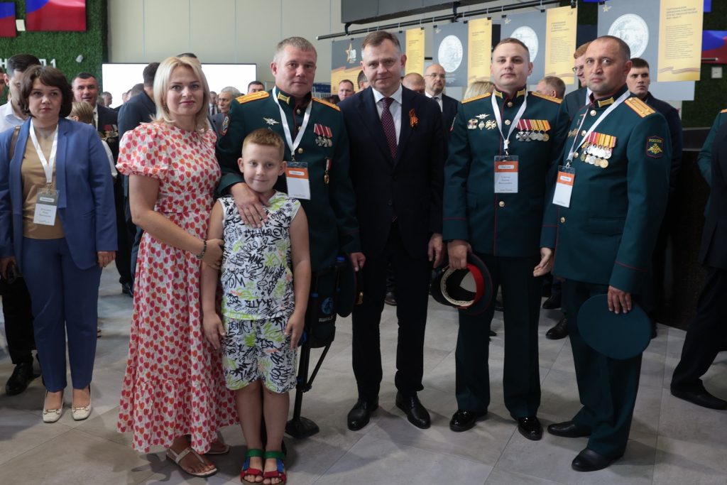 Юрий Слюсарь: «Участники СВО займут достойное место в управленческой команде Дона»