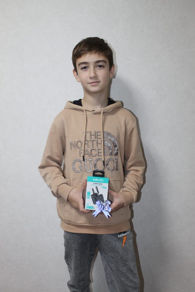 Подарки победителям