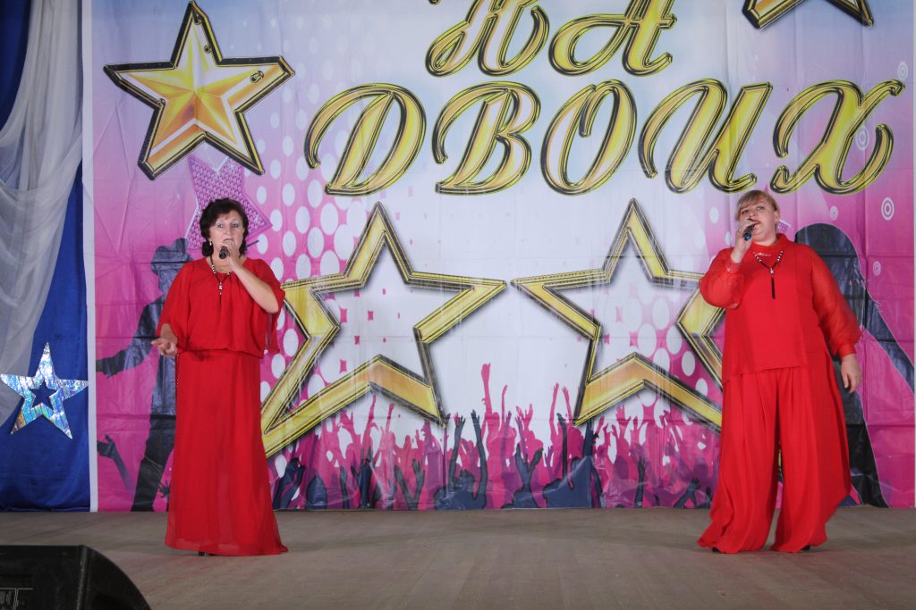 «Песня на двоих»: В Заветинском РДК состоялся традиционный фестиваль -конкурс