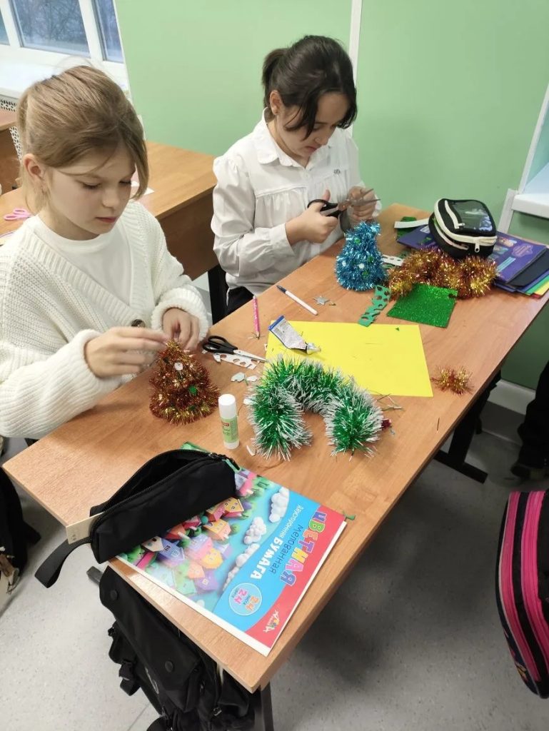 В преддверии новогоднего торжества