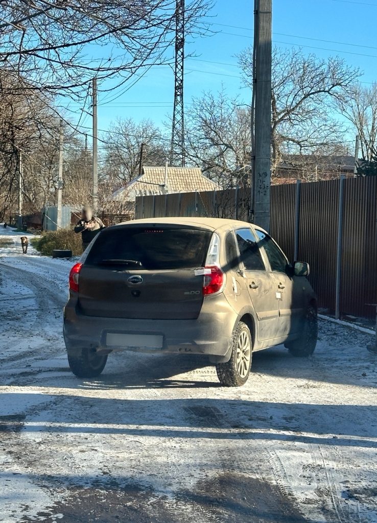 Судебные приставы передали автомобиль должника в зону СВО