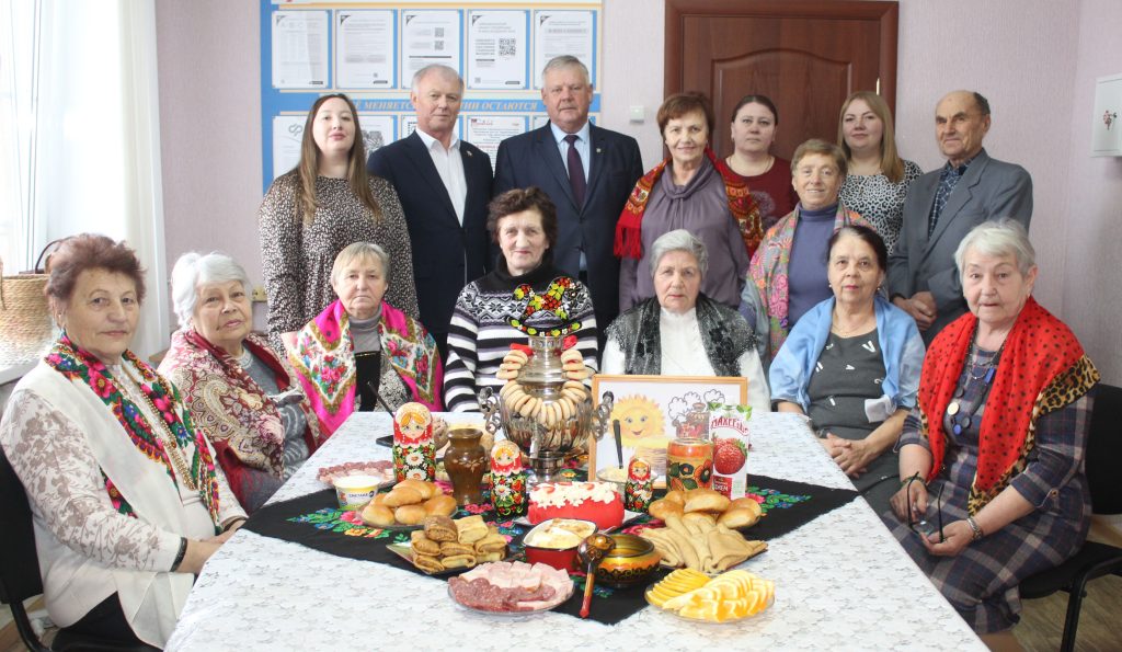 Уважение к традициям и радость живого общения