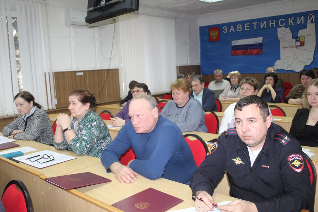 Состоялось заседание Заветинского районного Собрания депутатов