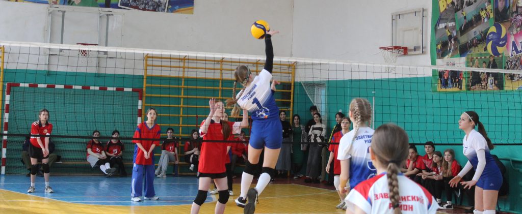 Борьба за лидерство