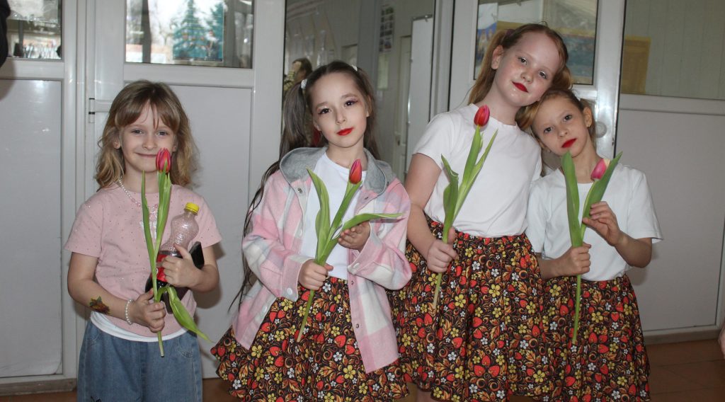 В Заветинском РДК состоялся праздничный концерт, посвященный Международному женскому Дню