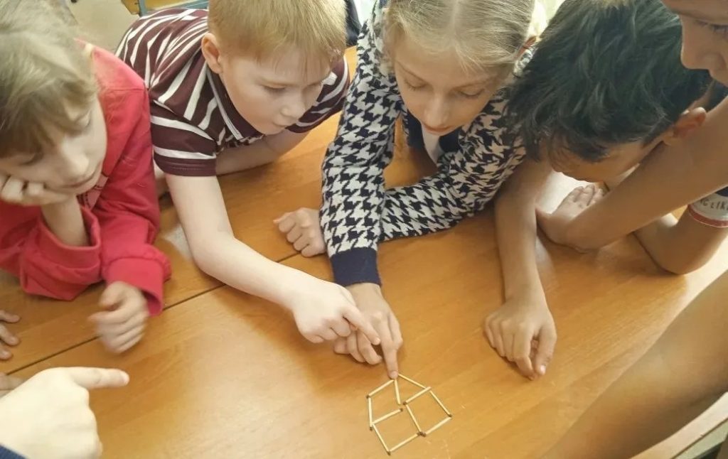 Четвертый день в лагере «Маячок»: отдых школьников продолжается с пользой