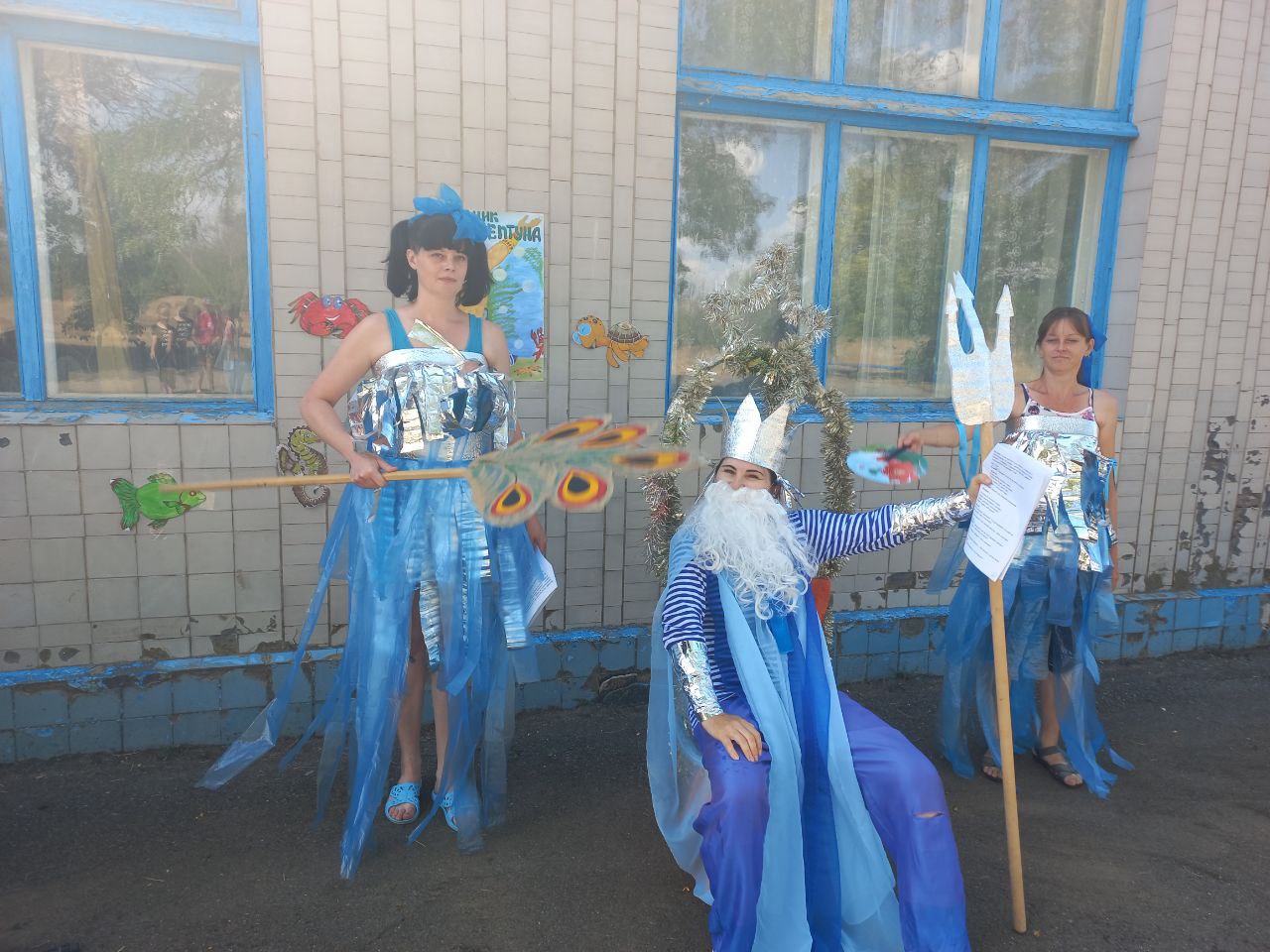 Нептун 2022. Праздник Нептуна 2022 Коктебель. Костюм на день Нептуна. День Нептуна дети. Конкурс костюмов в лагере Нептун.